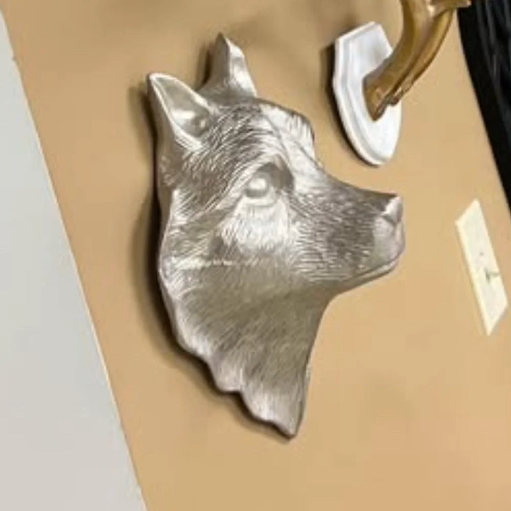 Silver Wolf Head Wall Decor - Picture 2 of 2